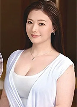 Siori Asakura