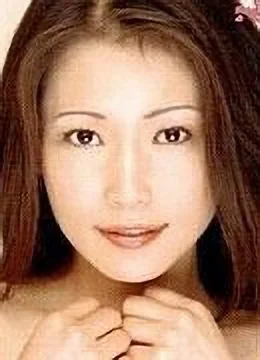 友田真希