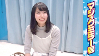 まお(19)女子大生