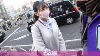マジ軟派、初撮。 1953 控えめそうなお姉さんが仕事帰りにナンパの餌食に!案の定押しに弱くて脱がされる!大人しそうな雰囲気とは裏腹に凶悪なおっぱい!血管浮き出たぷっくり乳輪、胸元にはセクシーなホクロ!スケベ乳をブルンブルン揺らして中イキ!! MGS