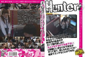 プチ家出の宿泊先として有名なマンガ喫茶では最近、数百円の延長代やカップ麺代欲しさに「なんでもするのでお金下さい」と部屋にいきなり女子校生がやって来て、信じられないくらい格安でエッチなことができる!