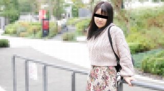 素人初撮り!大人しい素人娘の服を脱がしたら物凄いFカップの持ち主だった (ムラムラって)