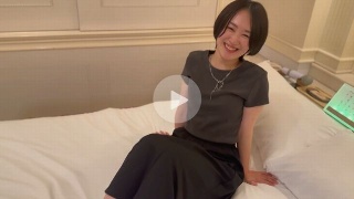 同人AVデビューで初めての大量ナマ中出し - MAMIKO