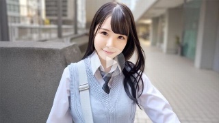 18歳Fカップ！進学塾CM出演 本物童顔巨乳小タレ。膨らみかけ美巨乳を揉みしだいたガン突き中出し2連中出しハメ撮り。過去最高額での衝撃出演映像。 - 素人