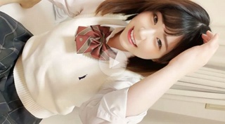 18歳 経験0人。MV5000万再生突破した人気急上昇中の新人アイドル。完全未経験から大人になるまでの膣奥貫通中出し映像 - 素人