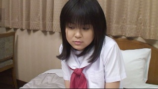 【いちの】 GiIRLS&amp;BOUGA すっべすべ真正パイパン現役女子〇生がイってもやめない強烈ピストンで本気汁まみれでおもらししちゃうほど忘我しっぱなし いちの
