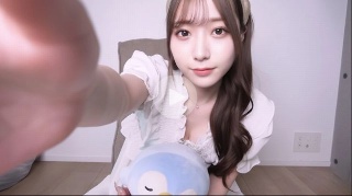 Masturbation streaming, live chat data, Rina