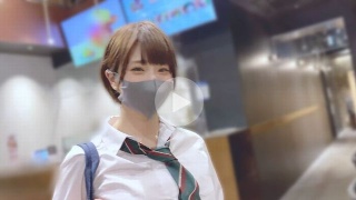 【正版Z世代】18岁巨乳H罩杯制服。原始插入和体内射精，导致抽搐。我人生中第一次秘密拍摄个人照片。罕见的超过70分钟的高质量视频。 *你现在只能看到它 - 业余