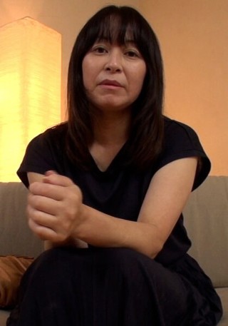 五十路熟女マゾっ気丸出しで快楽堕ちAV男優の激ピスに絶頂SEX!