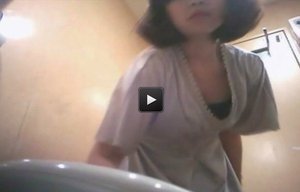 某有名カフェ女子トイレ2カメ盗撮 Part9
