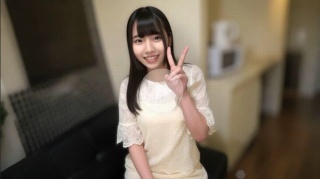 18歳 人生初潮吹き 人気No1大手アイドルグループセンター。小さな体が痙攣絶頂を繰り返すガン突き生ハメ記録 - 素人