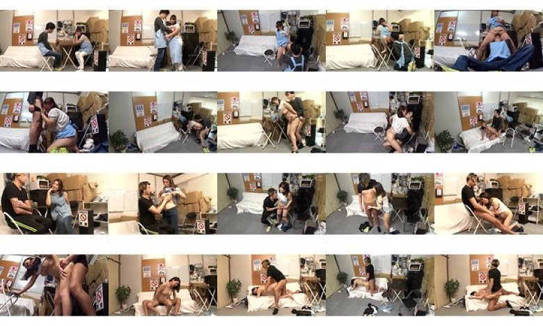 パートの人妻さんが若い従業員をこっそり連れ込んで楽しむヤリ部屋になっているバイト先の休憩室13:イメージ画像